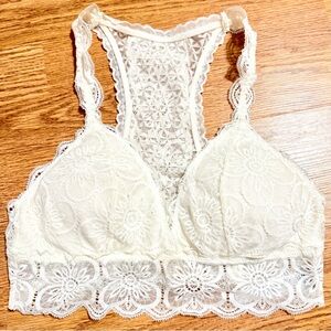 Aerie Padded Daisy Floral Lace Ivory Bralette RacerBack size medium